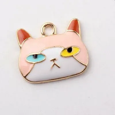 Cat Enamel Pendant 14x22mm Confused Gold
